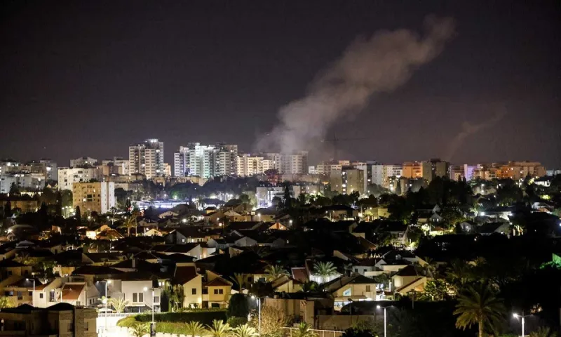 Ισραήλ - Παλαιστίνη: Πάνω από 100 οι νεκροί στις εχθροπραξίες (vids)