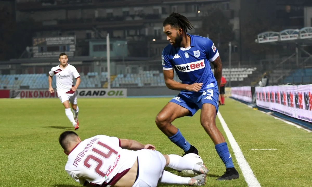 Super League 1: Τις όποιες ελπίδες της... παίζει η ΑΕΛ
