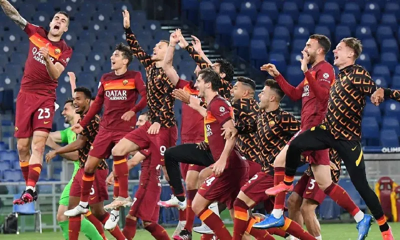 Ρόμα - Λάτσιο 2-0: Πήρε το ντέρμπι, βλέπει Ευρώπη και «έκοψε» τα όνειρα στη Λάτσιο