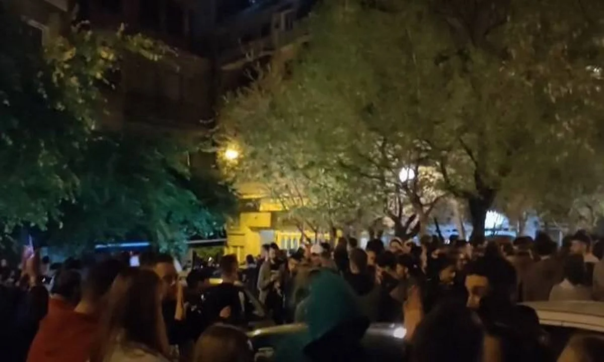 Κορονοϊός - Πάτρα: «Καραντινάκηδες πονάτε;» – Τα μεταμεσονύκτια κορονοπάρτι που προβληματίζουν