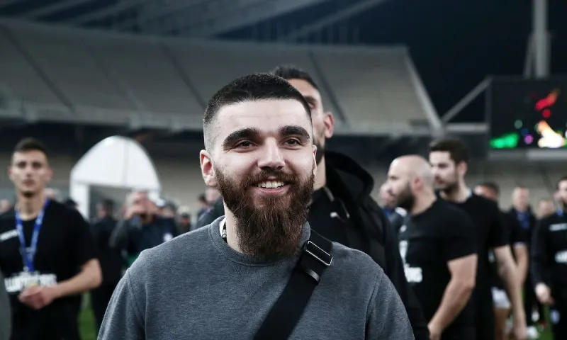 ΠΑΟΚ: Επιστρέφει στην Ελλάδα και πάει τελικό ο Γ. Σαββίδης