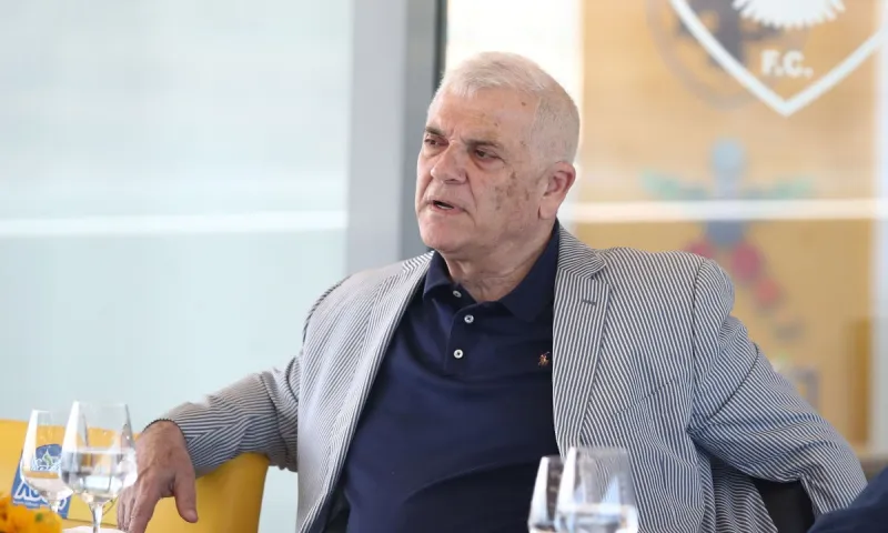 Μελισσανίδης: «Δεν υπάρχει μπάτζετ, ο Βράνιες είναι καμμένα λάδια...»
