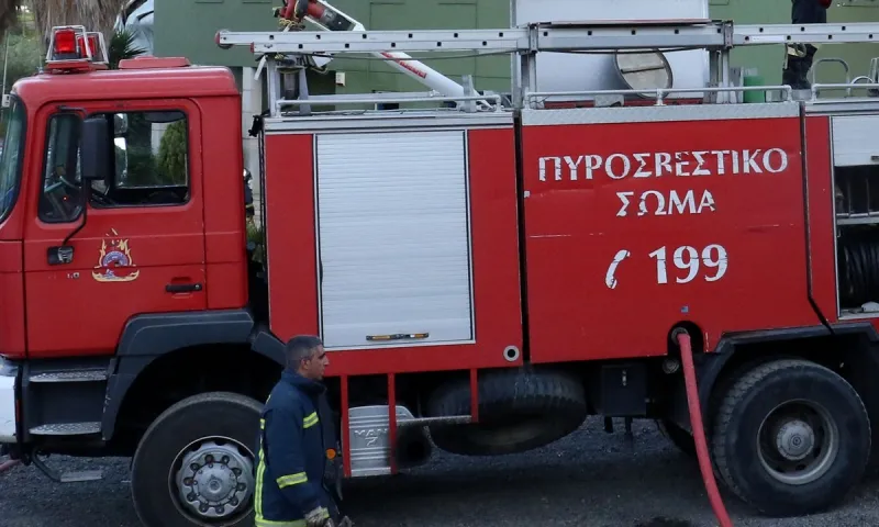 Πυροσβεστικό σώμα: Υποχρεωτικός ο εμβολιασμός σε όλους - Εκτός υπηρεσίας οι αρνητές