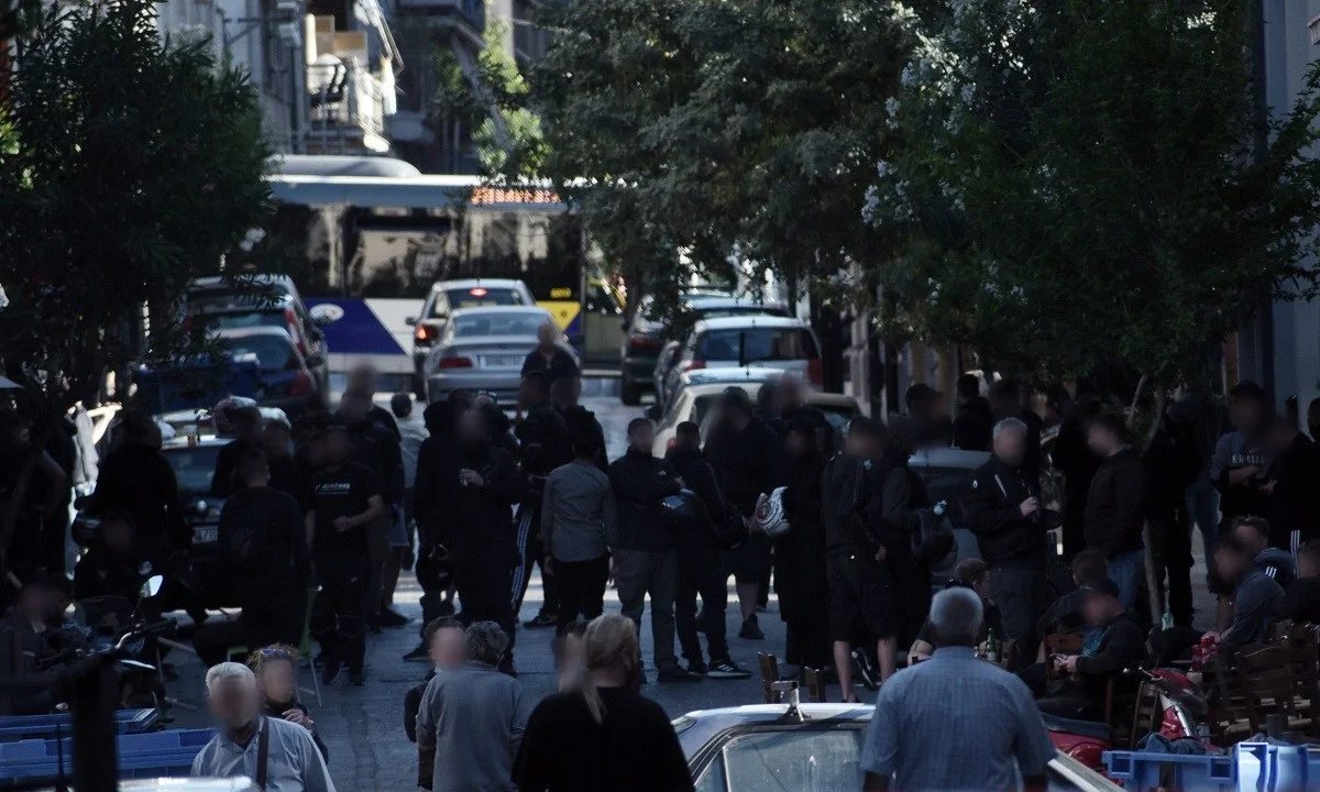 ΠΑΟΚ: Οπαδοί στην Ομόνοια - Απαγόρευση συναθροίσεων από την Αστυνομία (pics)