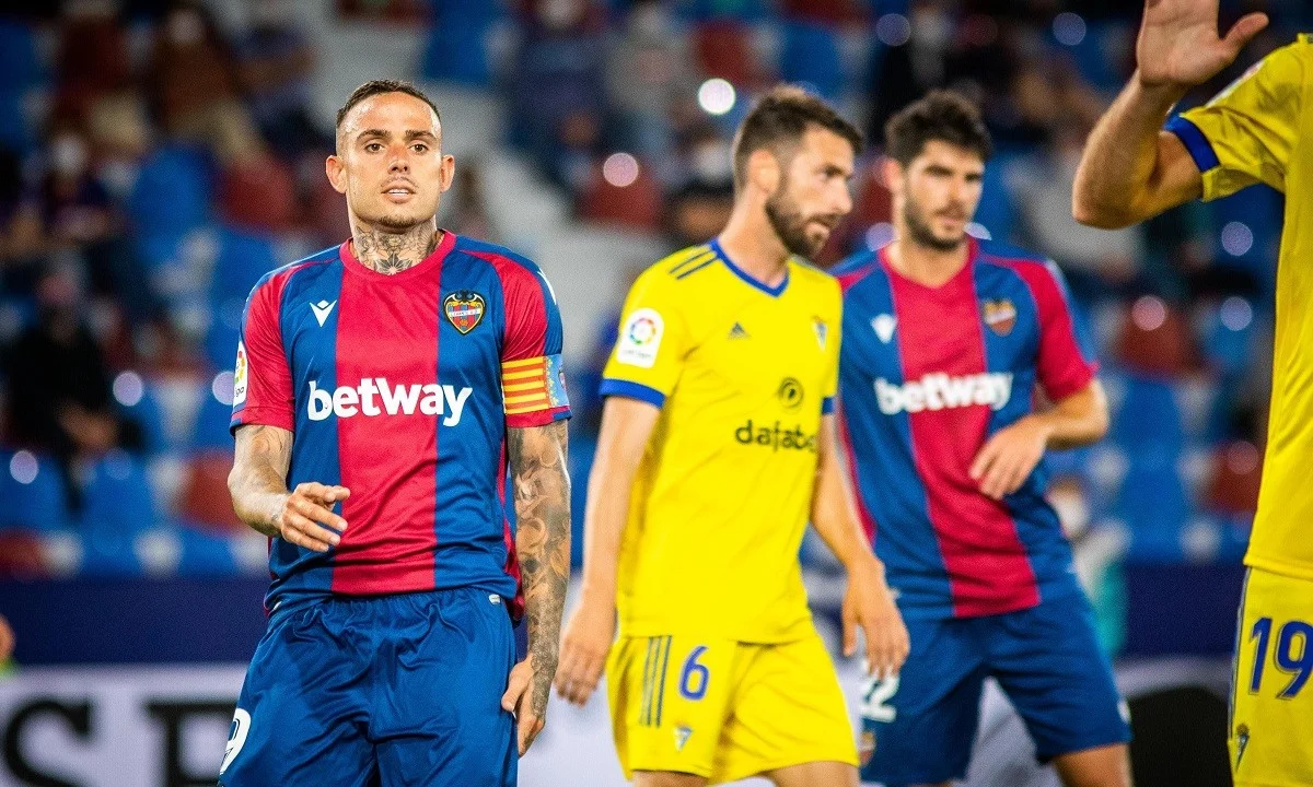 Λεβάντε - Κάντιθ 2-2: Έβγαλαν την... αγγαρεία με χορταστικό ματς