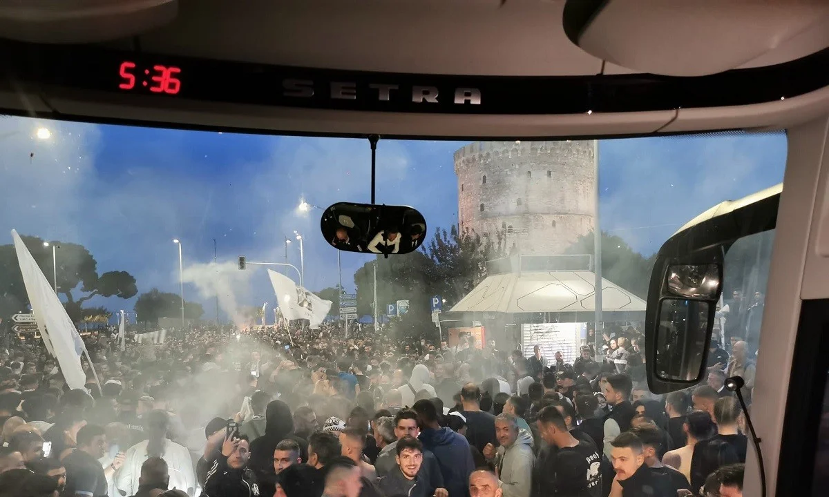 ΠΑΟΚ: «Κάηκε» ο Λευκός Πύργος για τους Κυπελλούχους - Γλέντι μέχρι το πρωί (pics+vids)