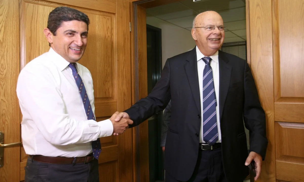 ΕΟΚ: «Επικίνδυνος όχι μόνον για τον αθλητισμό αλλά και για τη δημοκρατία ο Αυγενάκης»
