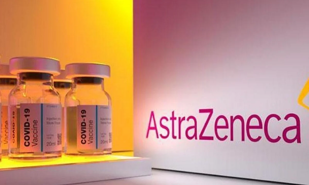 Εμβόλιο AstraZeneca - Δημόπουλος: «Όποιος έχει κάνει την 1η δόση δεν θα έχει πρόβλημα με παρενέργειες στη 2η»