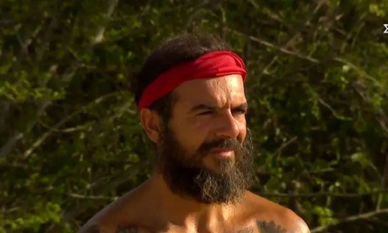Survivor - «Χαμός» με Ντάφυ: «Γιατί δεν φεύγεις και κρύβεσαι;» - Η απόφαση του Ατζούν