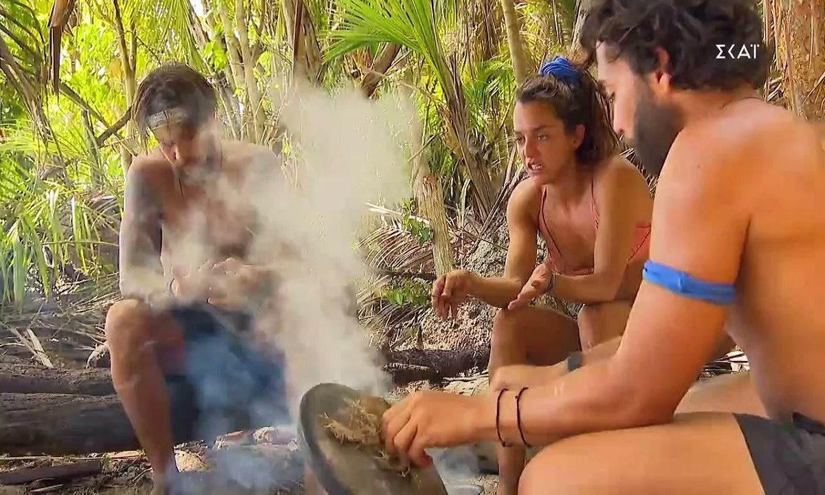 Survivor 27/5: Κουτσομπολιό χωρίς έλεος για την σχέση Σάκη - Μαριαλένας!
