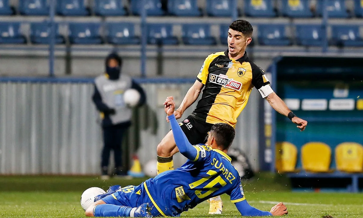 ΑΕΚ: Παίκτης του μήνα στην Super League ο Μάνταλος