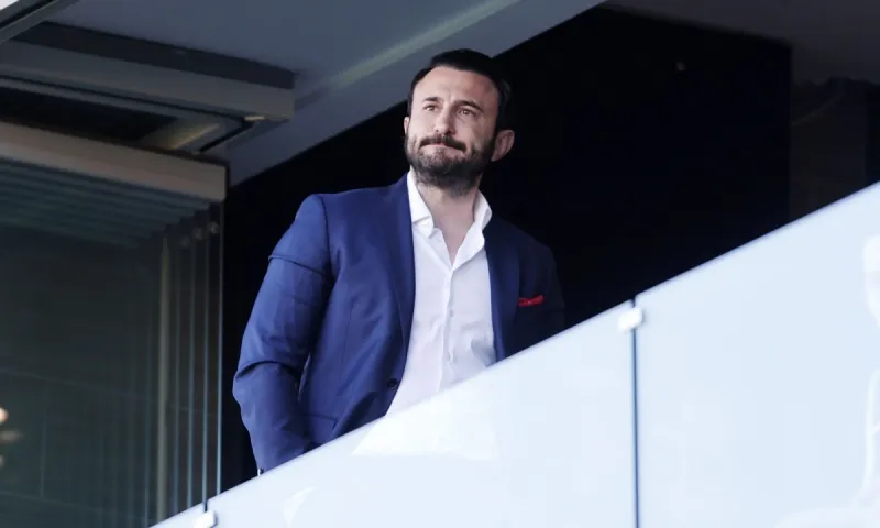 Άρης: Ο Καρυπίδης μόλις έμαθε για Οριόλ... εξαφανίστηκε - Δεν σήκωνε ούτε τηλέφωνο!