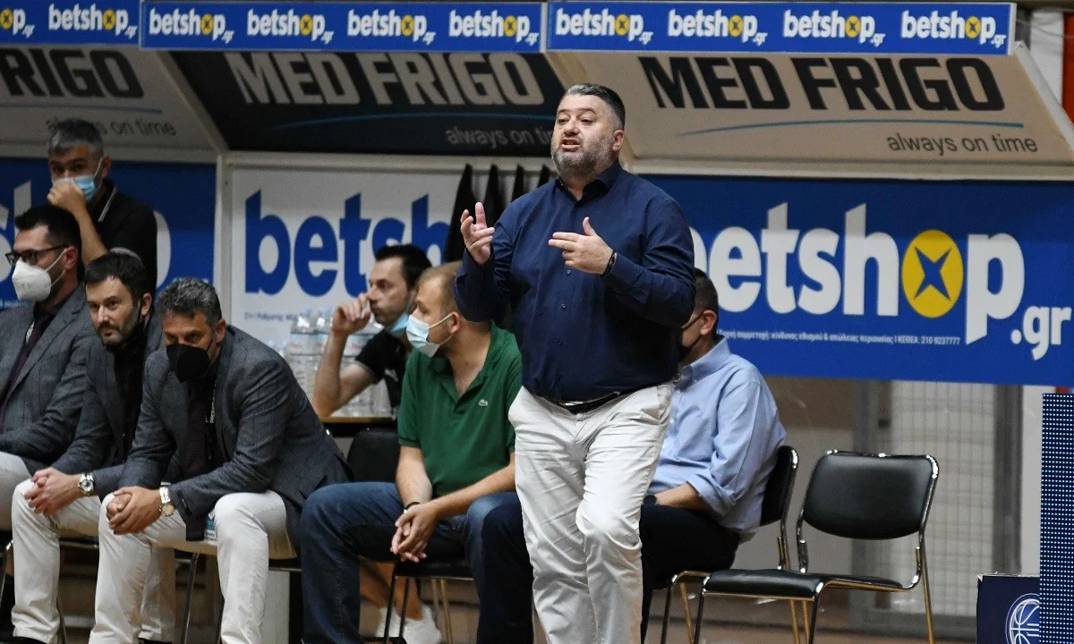 Γιατράς: Με δάκρυα προανήγγειλε το τέλος από Προμηθέα!