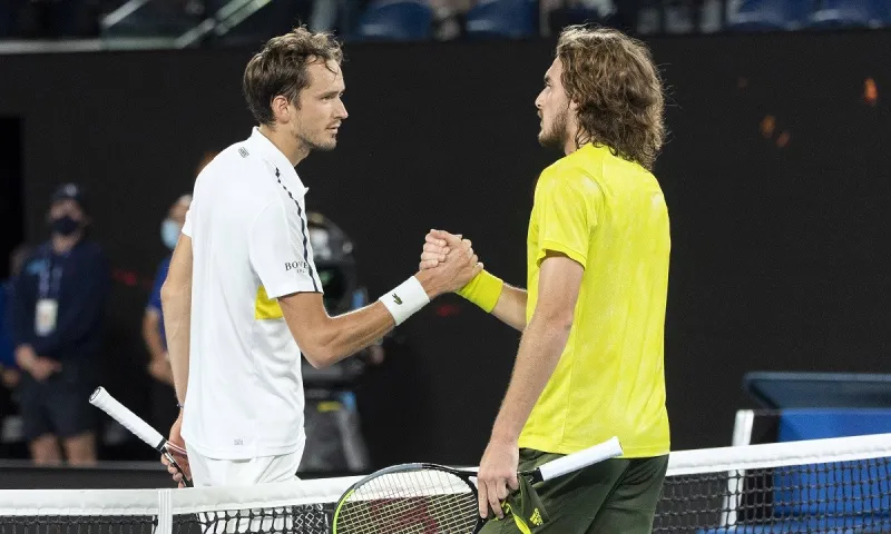 Στέφανος Τσιτσιπάς – Ντανίιλ Μεντβέντεφ με live streaming και ειδικά στοιχήματα