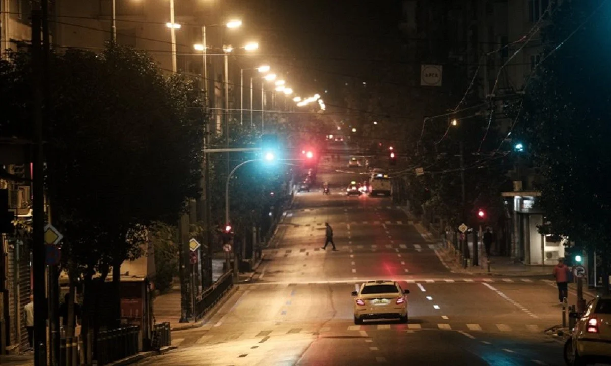 Άρση μέτρων: Επιστρέφει η μουσική, αλλάζει η απαγόρευση κυκλοφορίας - Το απόγευμα οι ανακοινώσεις