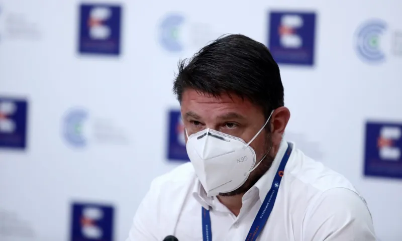 Νέα μέτρα: Όλες οι αλλαγές, τι θα ισχύει με μουσική και απαγόρευση κυκλοφορίας