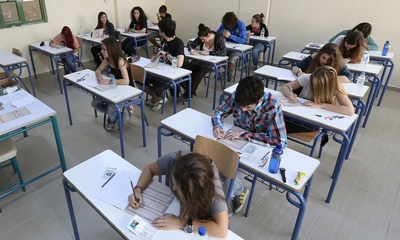 Πανελλαδικές 2021: Έναρξη με Νεοελληνική Γλώσσα και Λογοτεχνία