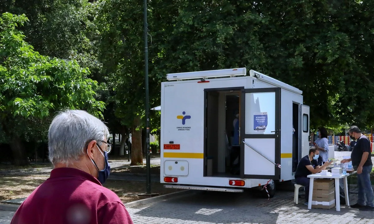 Κορονοϊός: 549 κρούσματα - 13 νεκροί - 330 διασωληνωμένοι
