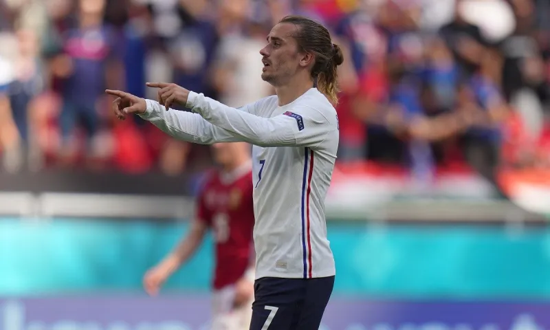 Euro 2020 - Γκριεζμάν: «Μας... μπλόκαρε η παρουσία τόσου κόσμου στο γήπεδο»