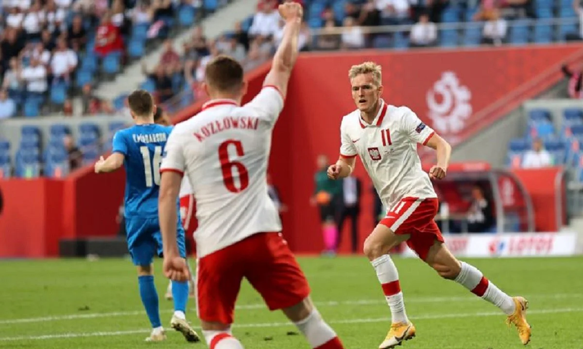 Euro 2020 Ισπανία - Πολωνία: Βασικός ο Σβιντέρσκι του ΠΑΟΚ (pic)