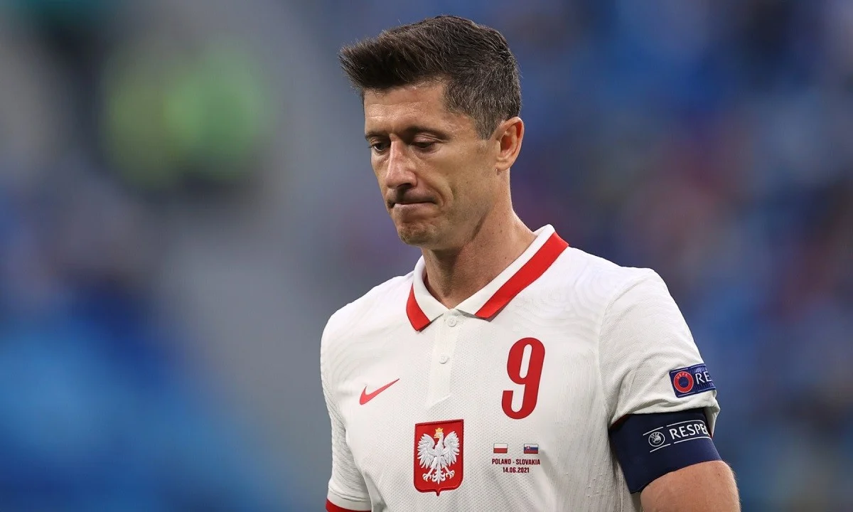 Euro 2020 – Ισπανία – Πολωνία: Aπίστευτη διπλή ευκαιρία με Σβιντέρσκι και Λεβαντόφσκι! (vid)