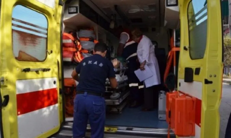 Φθιώτιδα: Στο νοσοκομείο 35χρονη μητέρα μετά τον εμβολιασμό - Ποιο εμβόλιο έκανε