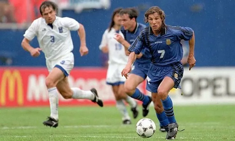 Μουντιάλ 1994: Η εφιαλτική πρεμιέρα κόντρα στην... παρέα του Μαραντόνα