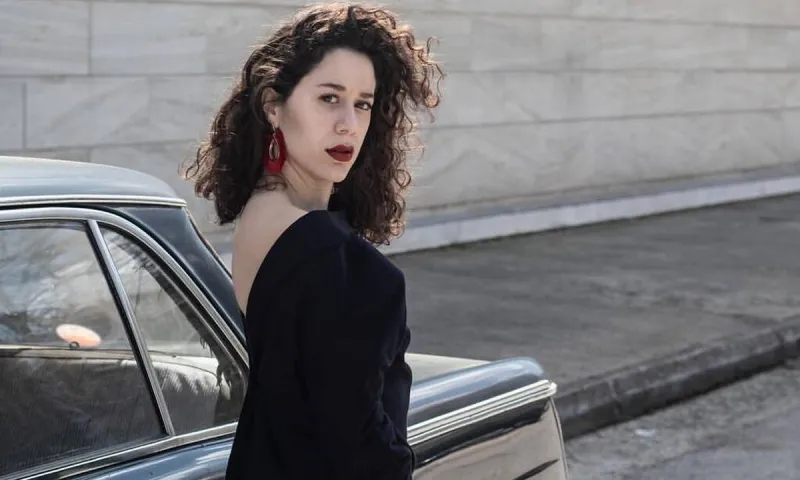 Άγριες Μέλισσες: Θύμα απάτης στο Instagram η ηθοποιός Μαρία Πετεβή (pic)