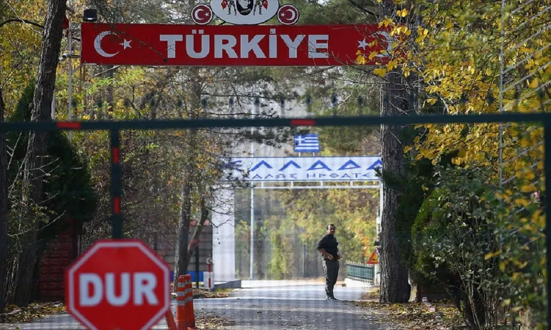 Ελληνοτουρκικά: Σκληρά σύνορα για τους Τούρκους; - «Μας έκλεισαν τις πόρτες οι Έλληνες»
