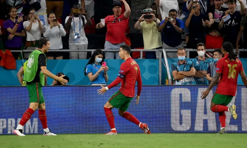 Euro 2020 - Πορτογαλία - Γαλλία: Πέναλτι του Γιορίς, 1-0 Κριστιάνο (vid)