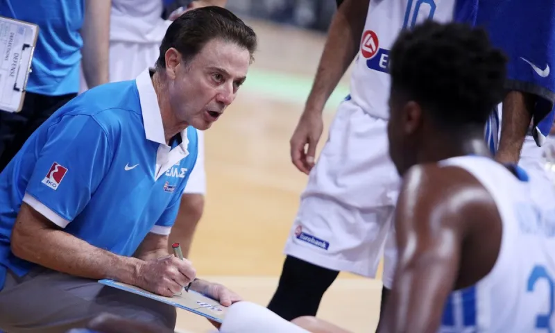 Πιτίνο: «Κοιμάμαι ήσυχος, γιατί όλοι οι παίκτες δίνουν το 100%»