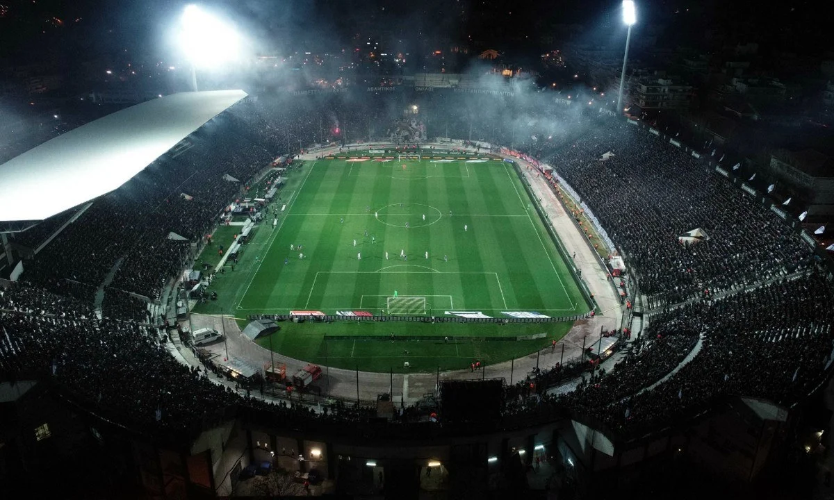 Super League: Γεμάτα γήπεδα αλλά μόνο με εμβολιασμένους!
