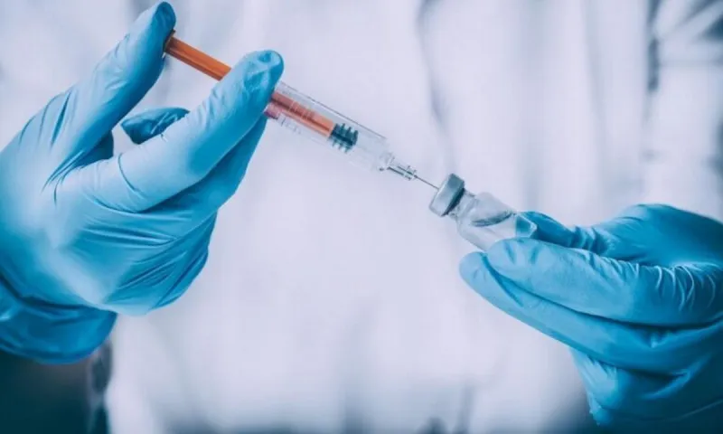 Εμβόλια mRNA: Ακατάλληλα για νέους 18-22 ετών, λέει ο εφευρέτης τους
