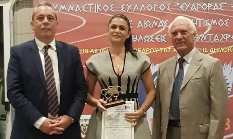 Άντρη Σιάλου: Η ΚΟΓ βγάζει στη... σέντρα  την ΚΟΕ