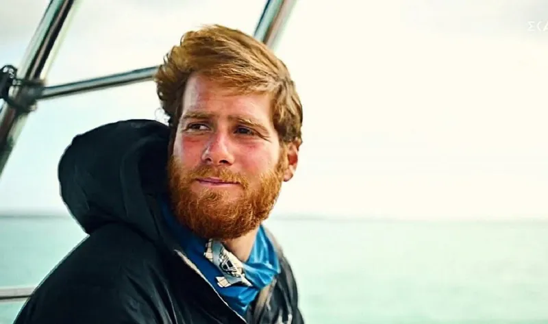 Survivor: Αυτή την κοπέλα στηρίζει ο Τζέιμς (pics)