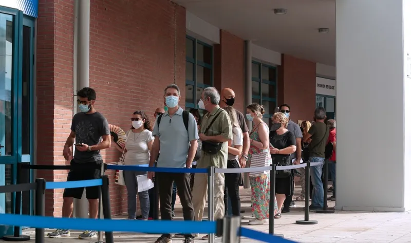 Έτσι θα εμβολιαζόμαστε στις παραλίες