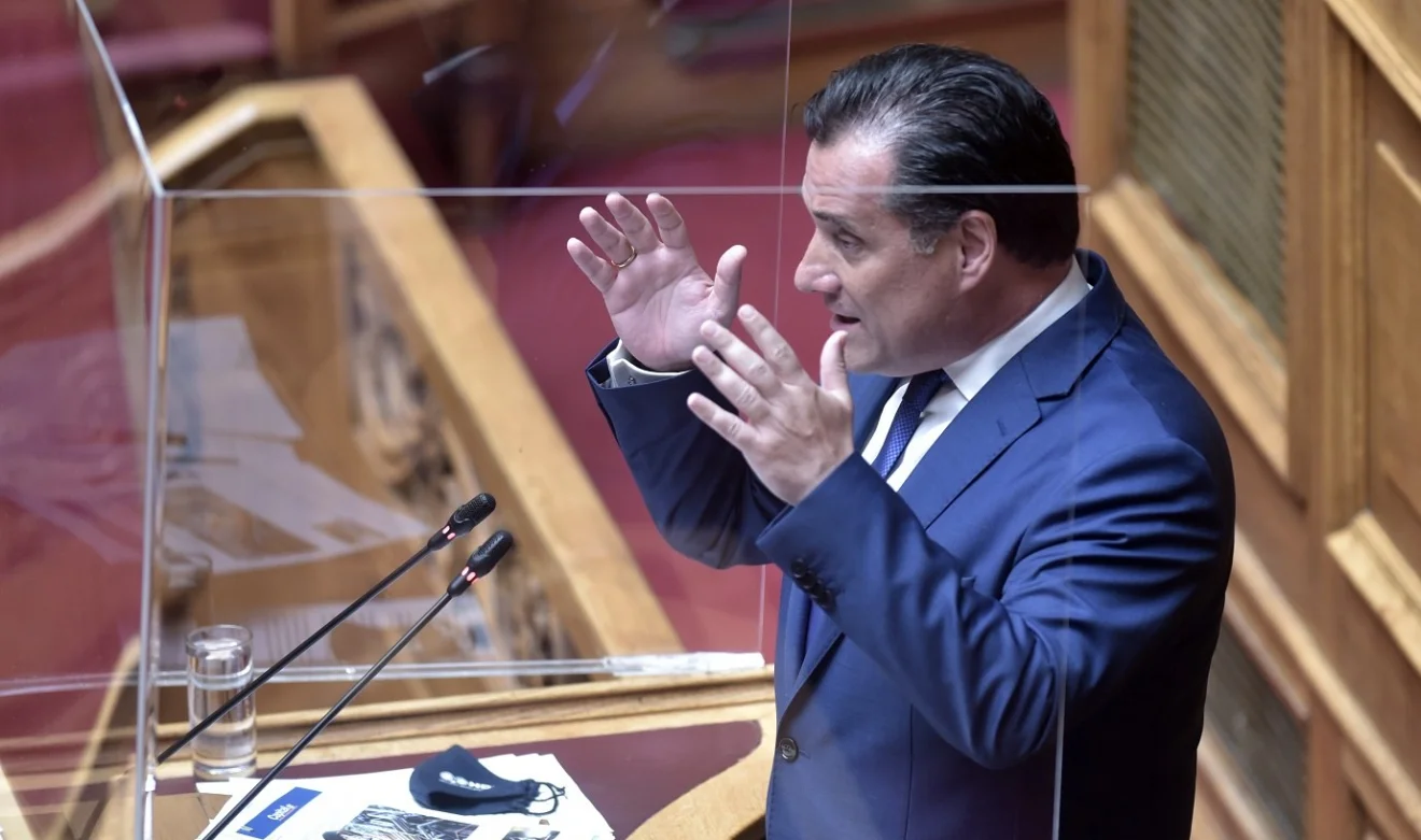 Άδωνις: «Αν έχουμε νέα έξαρση της πανδημίας τελειώσαμε οικονομικά»