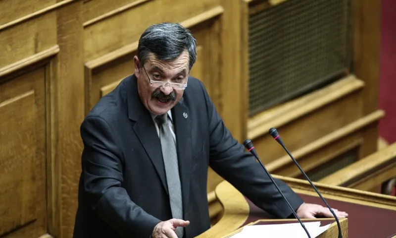 Χρυσή Αυγή - Παππάς: Φοβερό! Ουκρανή φιλοξενούσε τον βουλευτή