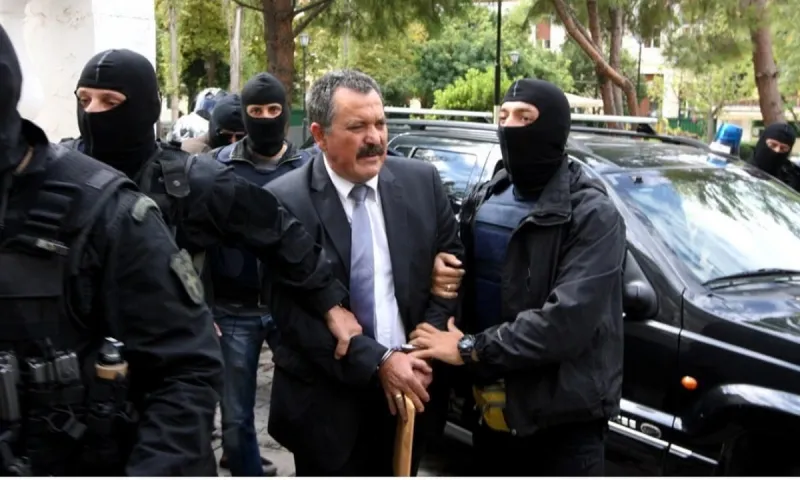 Χρυσή Αυγή - Παππάς: Και τους εννέα μήνες στο σπίτι της Ουκρανής - Η πρώτη ατάκα στους Αστυνομικούς