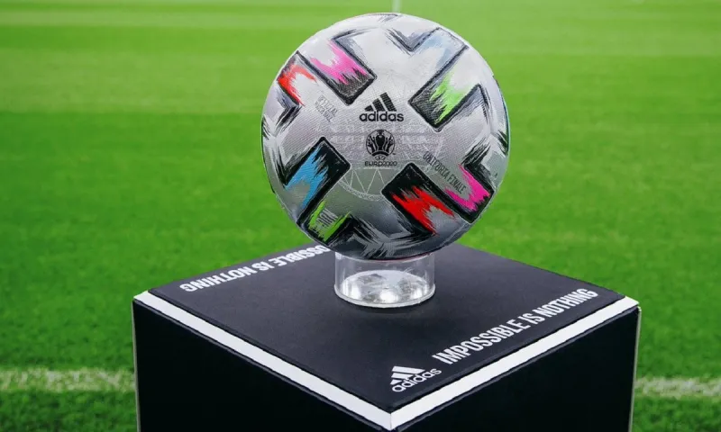 Euro 2020: Αυτή είναι η επίσημη μπάλα για τους ημιτελικούς και τον τελικό