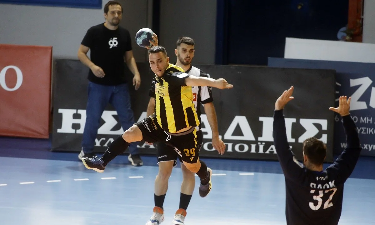 Χάντμπολ: Η ΑΕΚ νίκησε τον ΠΑΟΚ και κατέκτησε το ιστορικό τρεμπλ (vid)