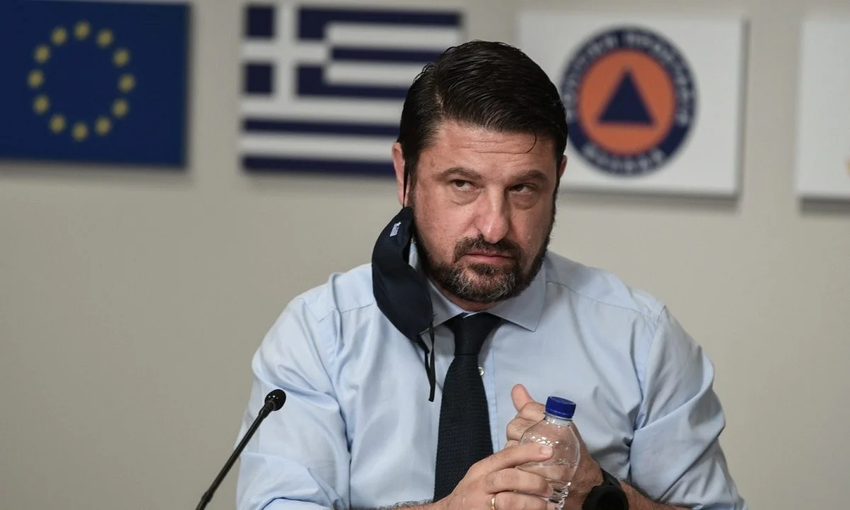 ΒΟΜΒΑ για Χαρδαλιά! Πέρασαν χωρίς έλεγχο 4 μέλη της Φενέρμπαχτσε με πυρετό - Πέντε μέρες μετά πρώτο κρούσμα κορονοϊού στον ΠΑΟ