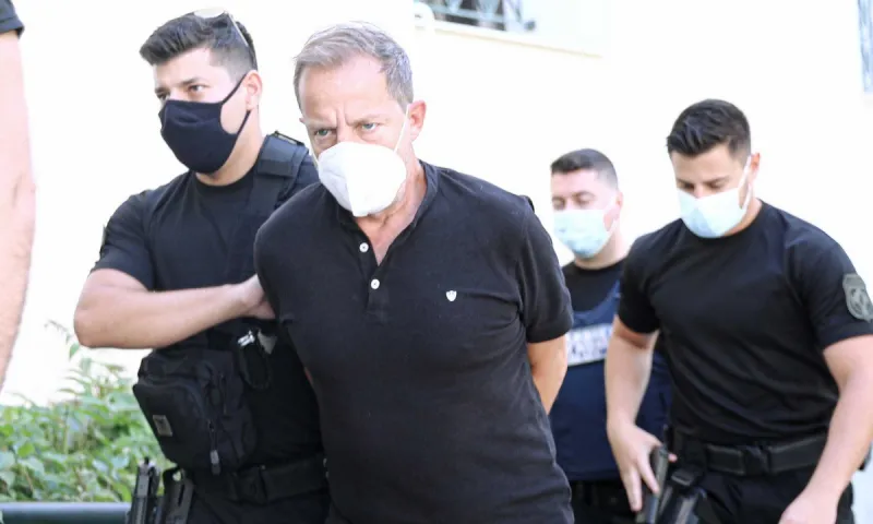 Λιγνάδης: Ξανά ενώπιον του ανακριτή - Απολογείται για άλλους δυο βιασμούς