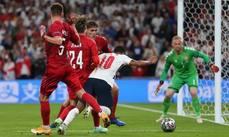 Euro 2020 – Γιατί θυμώσαμε τόσο με το πέναλτι στο Αγγλία - Δανία;