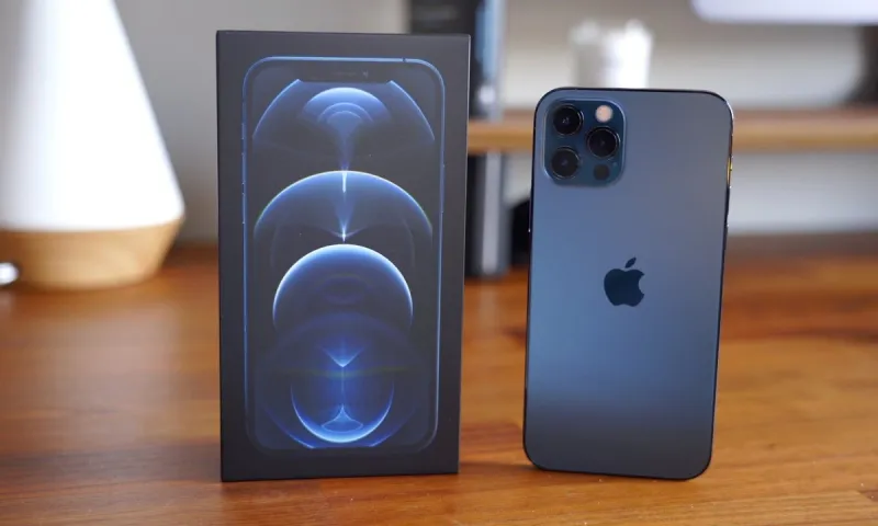 iPhone: Πώς θα κερδίσετε 600 ευρώ επιστρέφοντας το παλιό σας κινητό