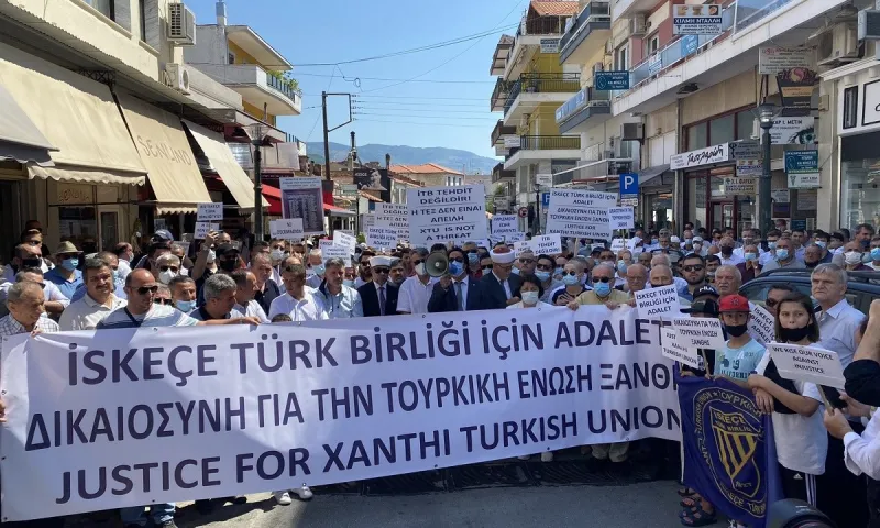Ελληνοτουρκικά: Πορεία - πρόκληση στην Ξάνθη για την «τουρκική ένωση» (vid)