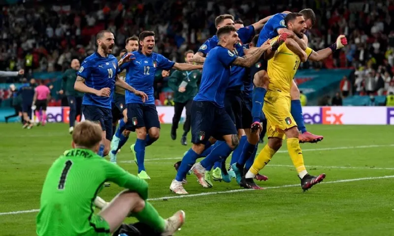 Euro 2020 Ιταλία - Αγγλία 1-1 (3-2 πέν.): Τελικά το τρόπαιο στη Ρώμη!