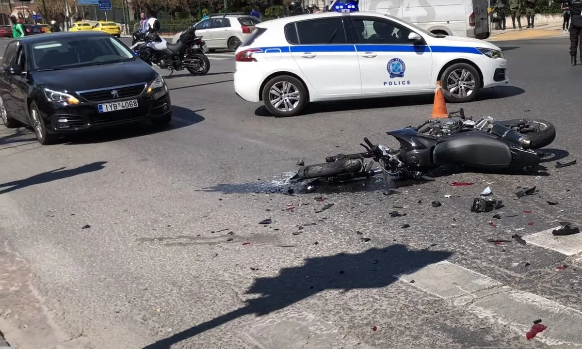 Τροχαίο - Βουλή: Λαμπαδηδρομία στη μνήμη του Ιάσονα