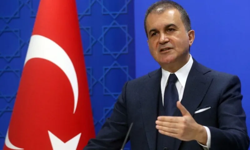 Ελληνοτουρκικά: Νέες προκλήσεις από Ομέρ Τσελίκ για Navtex και Γαλατασαράι