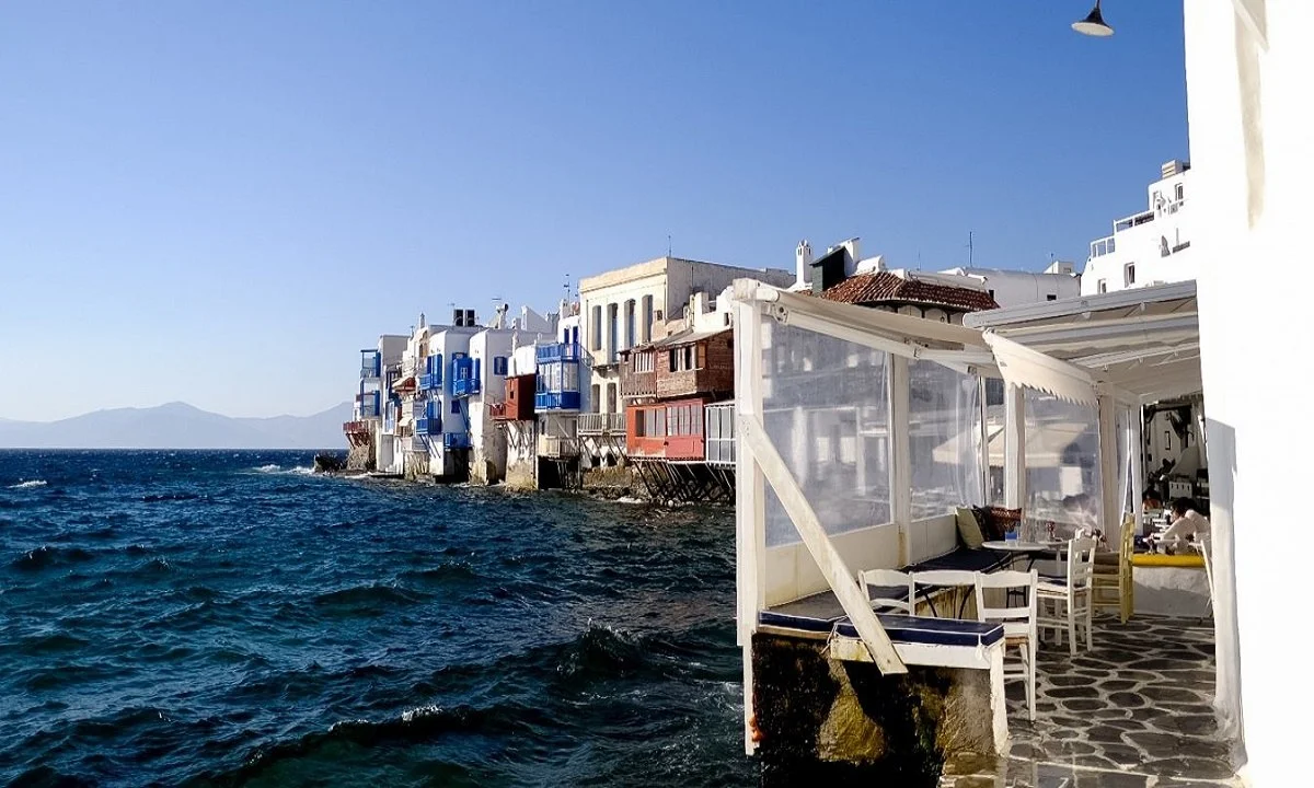 «Πέσαμε να κοιμηθούμε στη Μύκονο και ξυπνήσαμε στη Σπιναλόγκα»